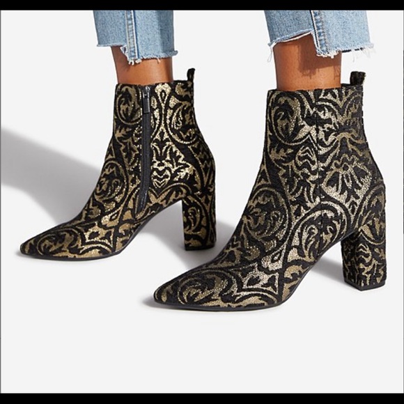 NWT Shoedazzle Blk & Gold Arsbesque Olyvia Booties - Picture 2 of 12